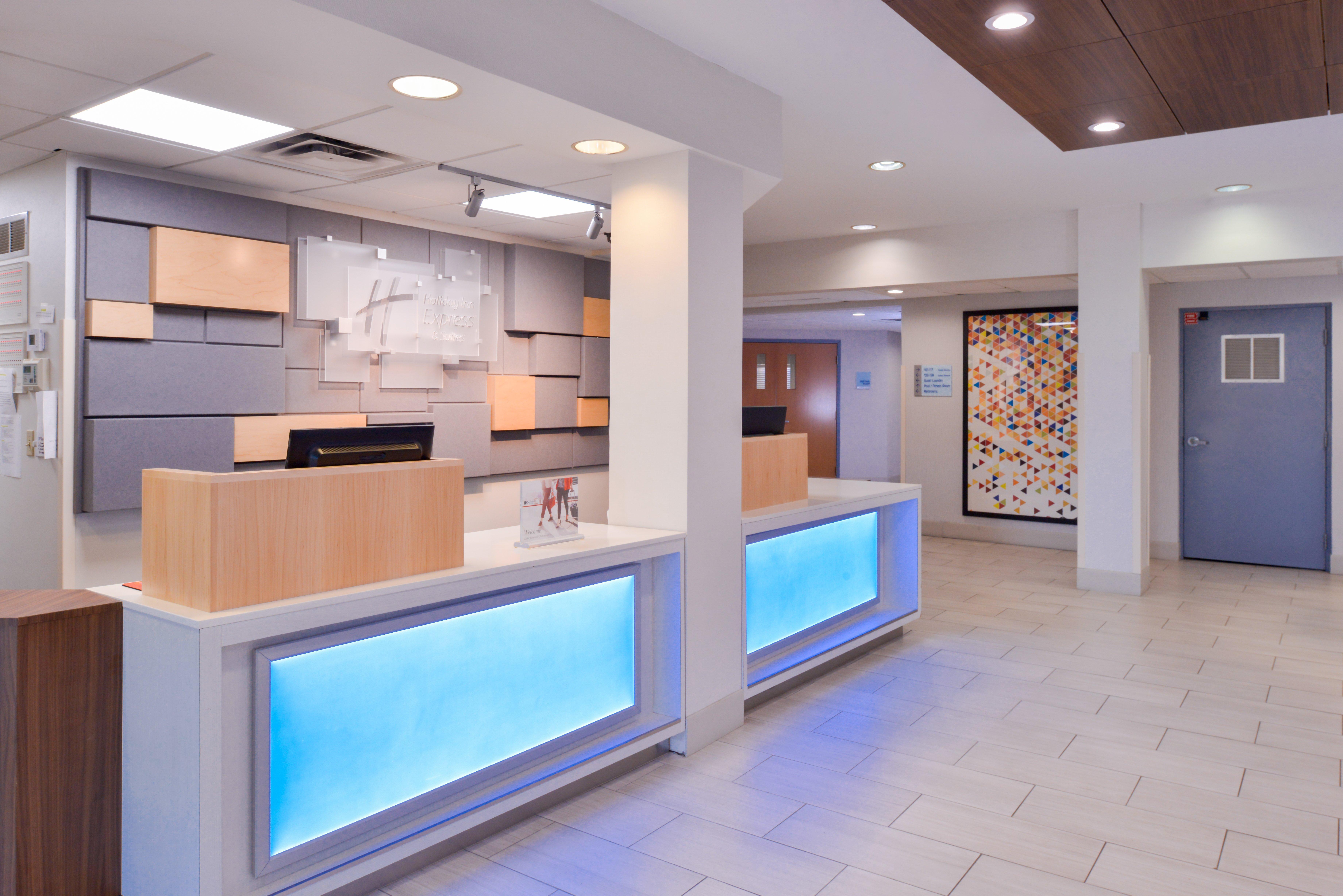 Holiday Inn Express Hotel & Suites Southfield - Detroit, An Ihg Hotel Exterior photo